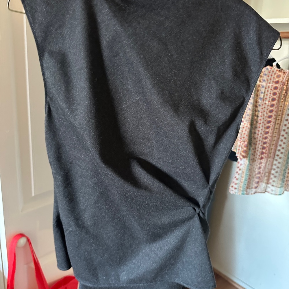 Zara wool Dark Gray Sleeveless Top